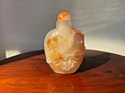 Snuff bottle aus - aus, mit