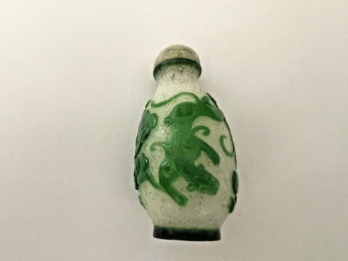 Snuff bottle aus schneeflocken - snuff,
