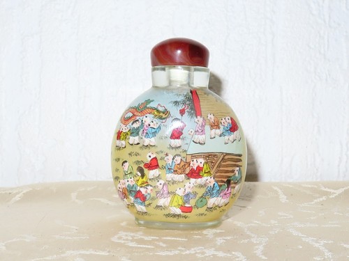 Vintage snuff bottle mit - snuff,